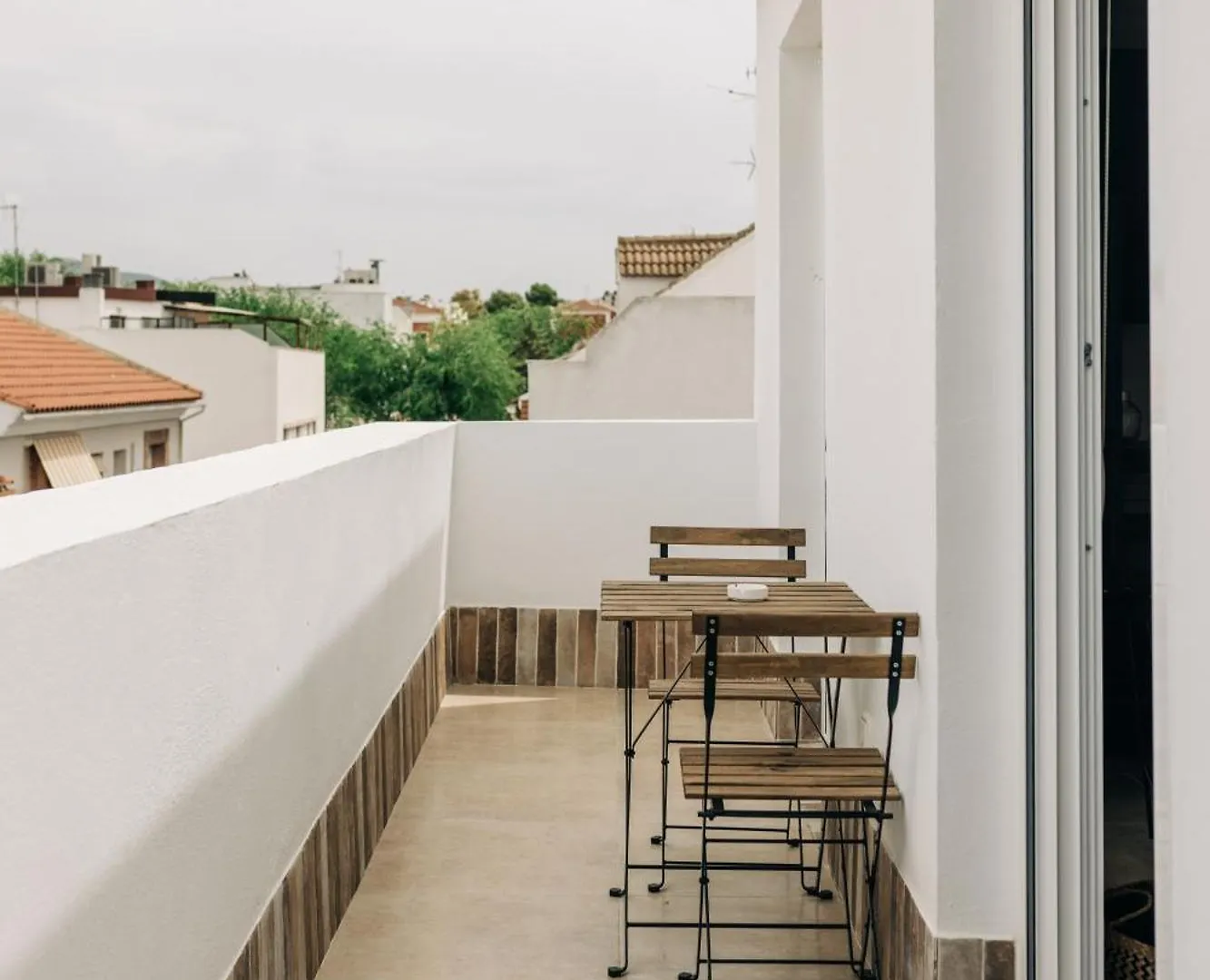 Edificio Lola 3 Διαμέρισμα Λουθένα 0*,  Ισπανία